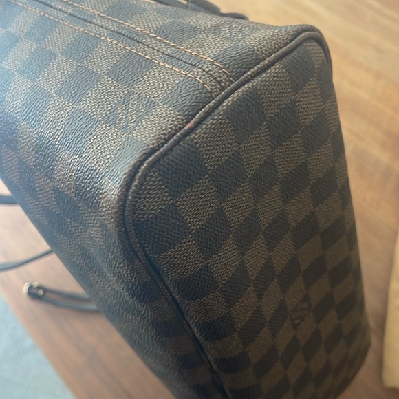 Authentic Louis Vuitton Neverfull PM - Picture 10 of 16